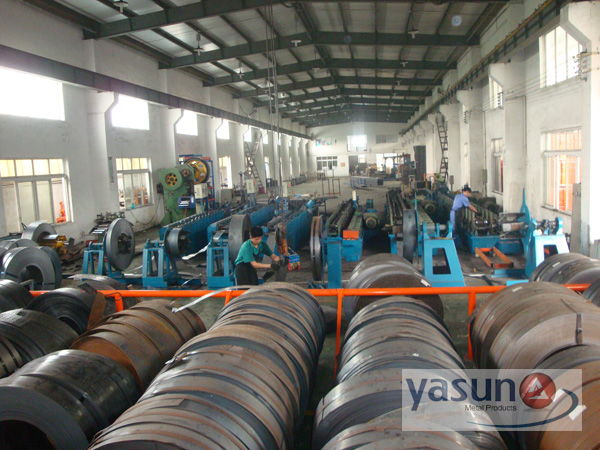 上海亚尚金属制品 解析货架立柱的精密生产工艺